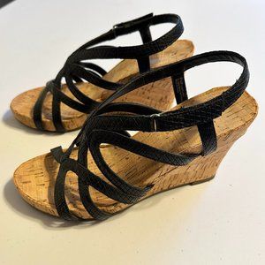 Aerosoles Lux Plush Wedge Sandal Size 6.5